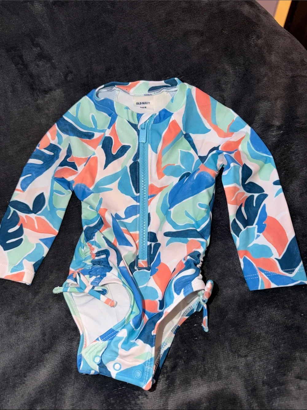Old Navy Girls One-Piece Rash Guard Swimsuit in Coral, Teal, Navy, Mint, White